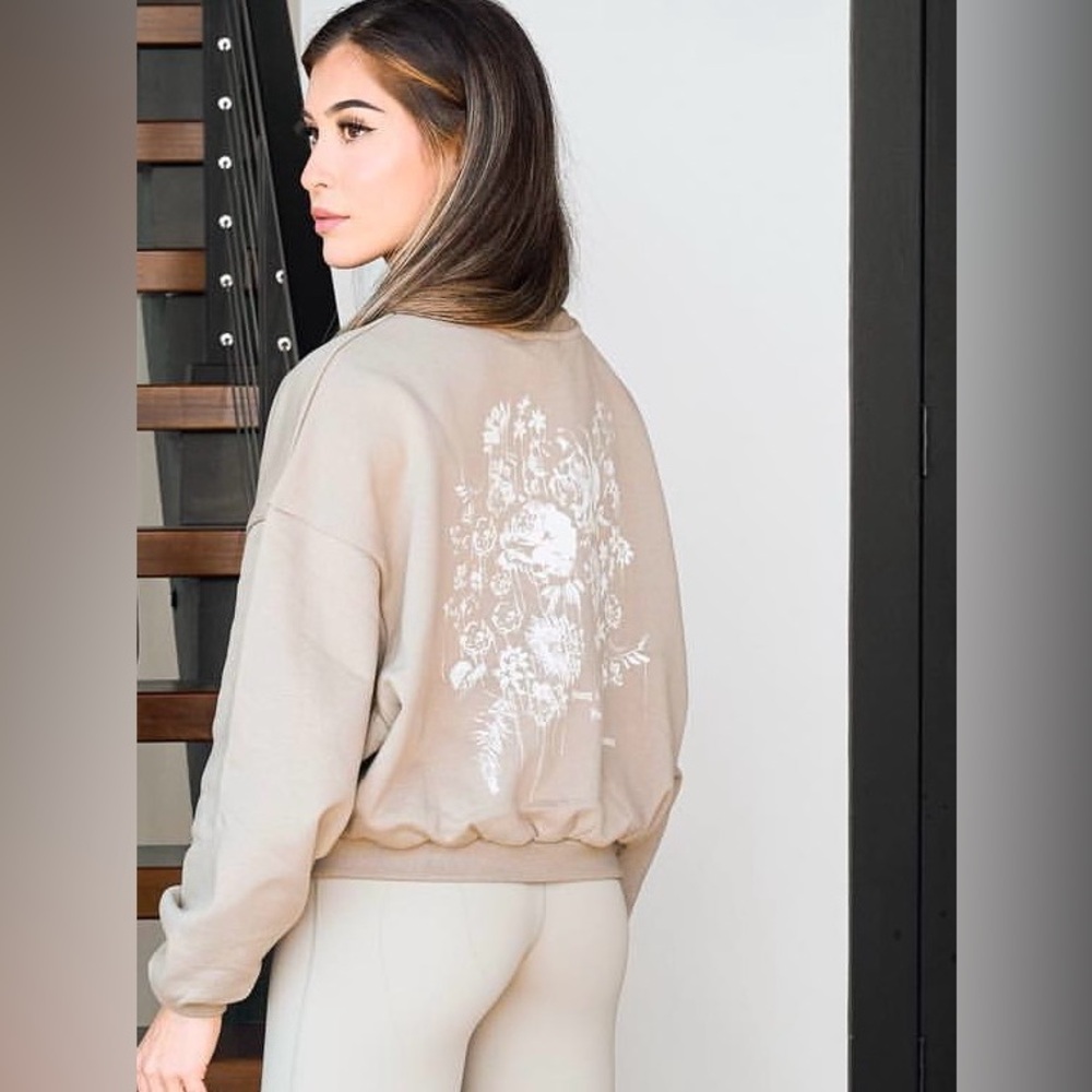 YoungLA | For Her Willow Tan Floral Crewneck Sweater | Sz S